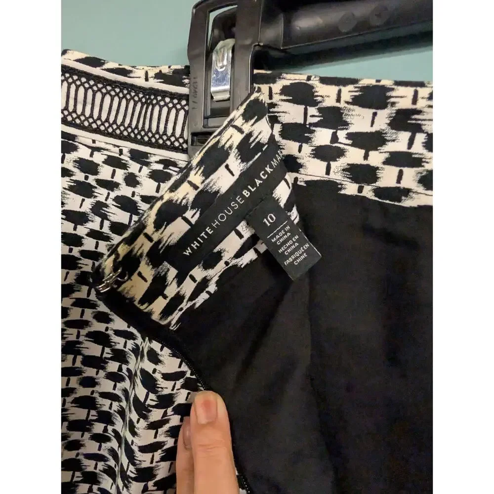 WHBM Black & White Geometric Size 10 Lined Skirt Back Zipper 19” Long